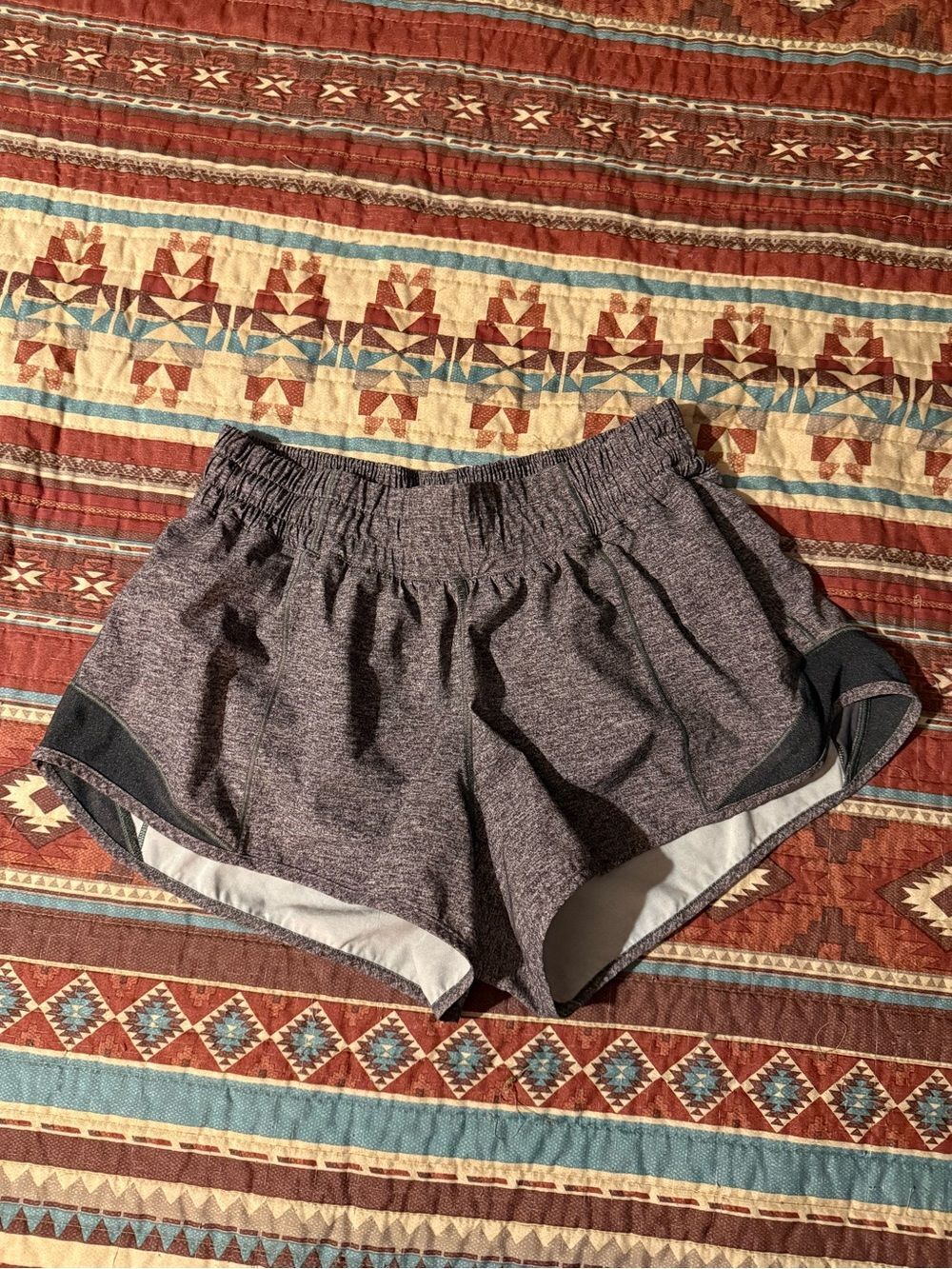 Lululemon Heather gray Athletic Shorts size 6